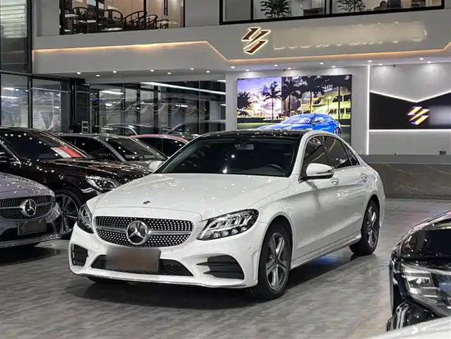 MERCEDES BENZ C CLASS