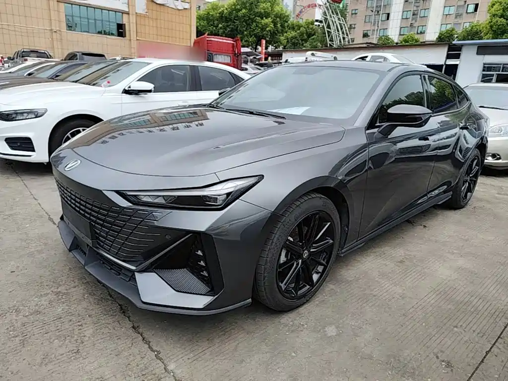 Changan UNI-V