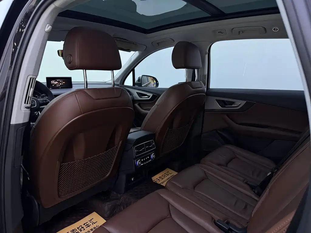 Audi Q7 2019 45 TFSI S line Sport