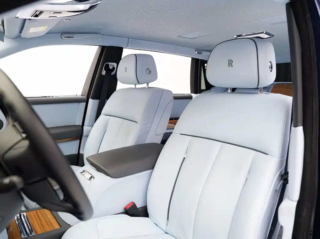 Rolls-Royce Phantom — миниатюра 19
