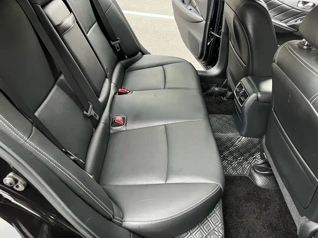 Infiniti Q50 — миниатюра 9