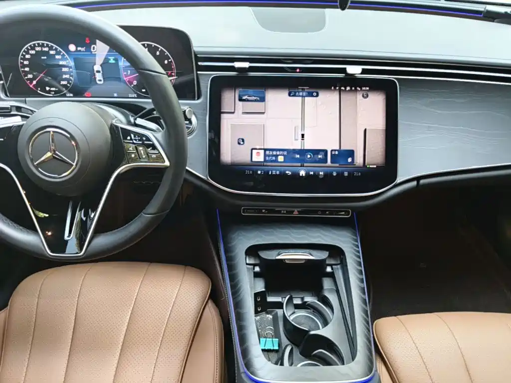 Mercedes-Benz E-Class (Import) — миниатюра 13