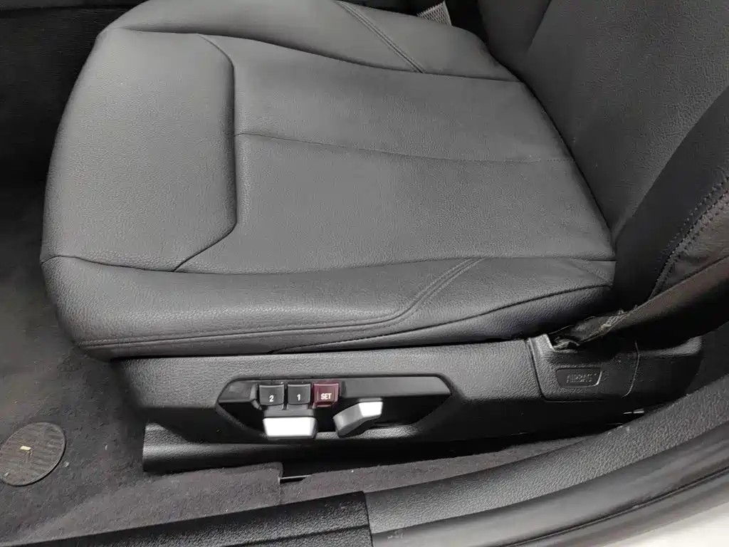 BMW 3 Series — миниатюра 20