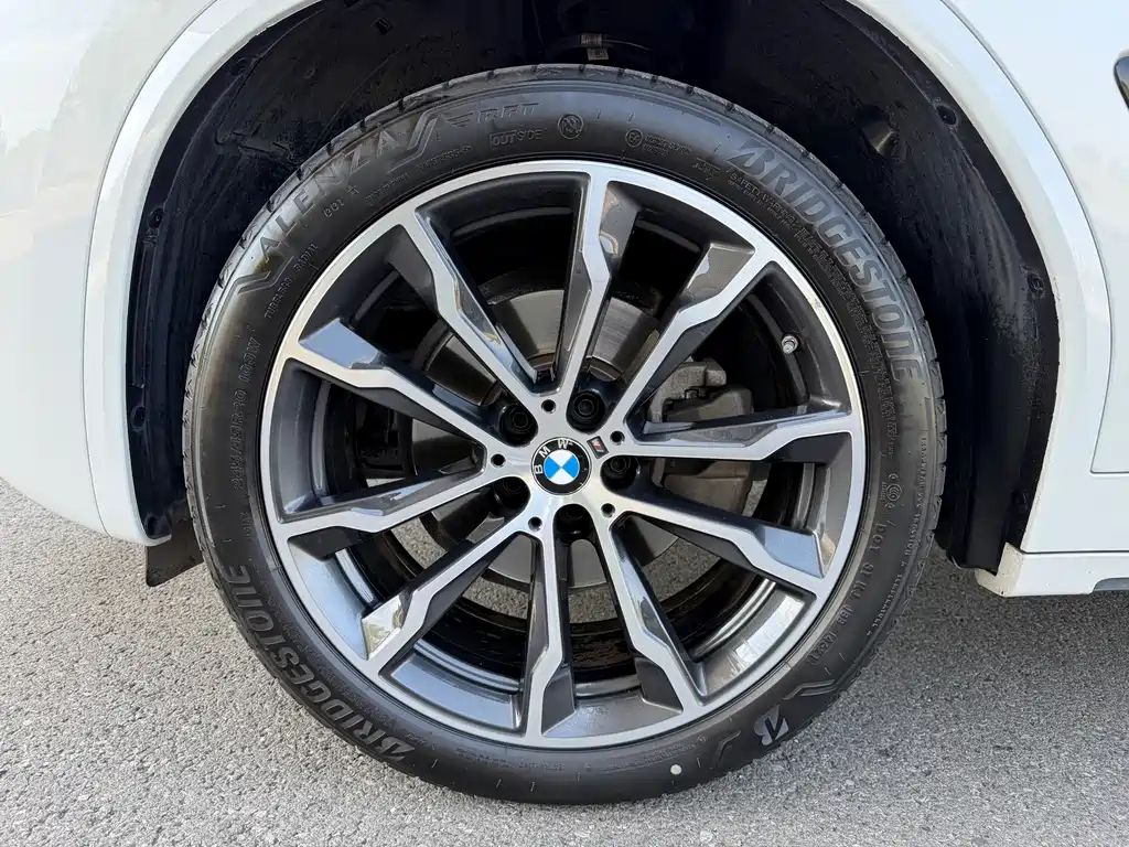 BMW X3 — миниатюра 24