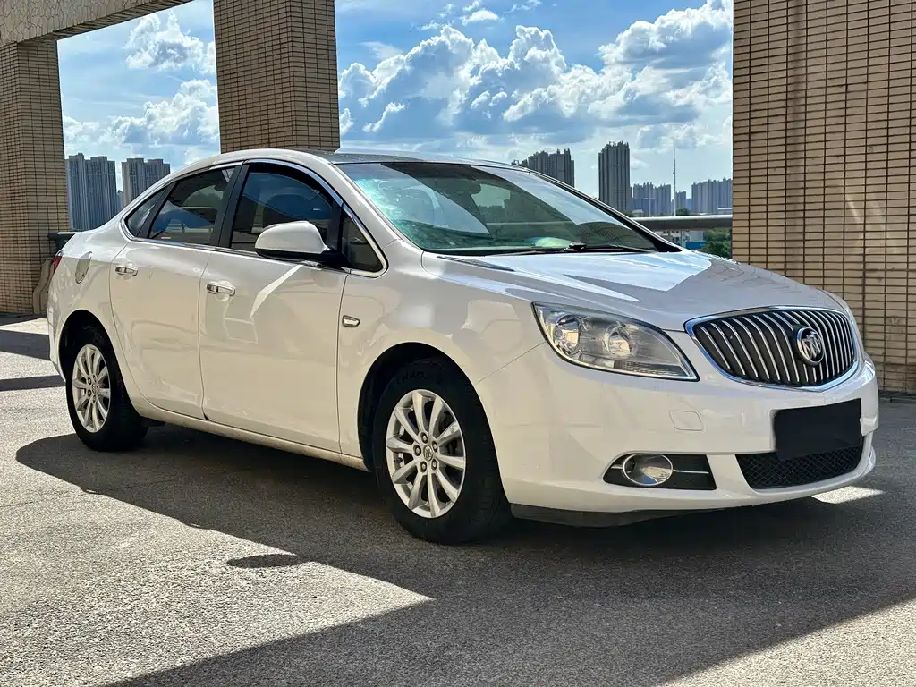 Buick Excelle — миниатюра 3