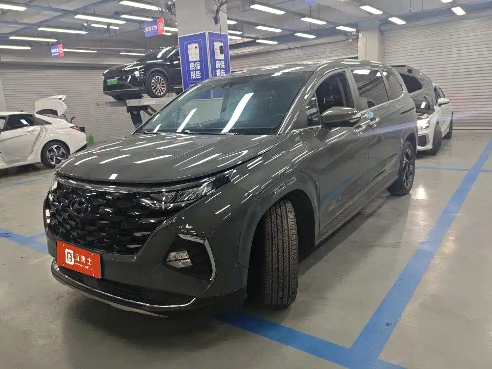 Hyundai Custo 2022