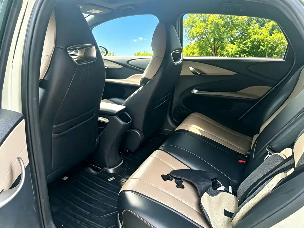 BYD Dolphin — миниатюра 5