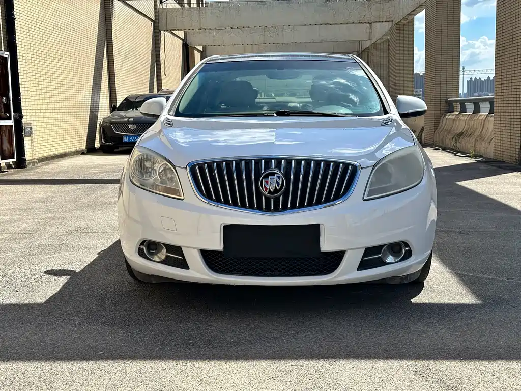 Buick Excelle — миниатюра 2