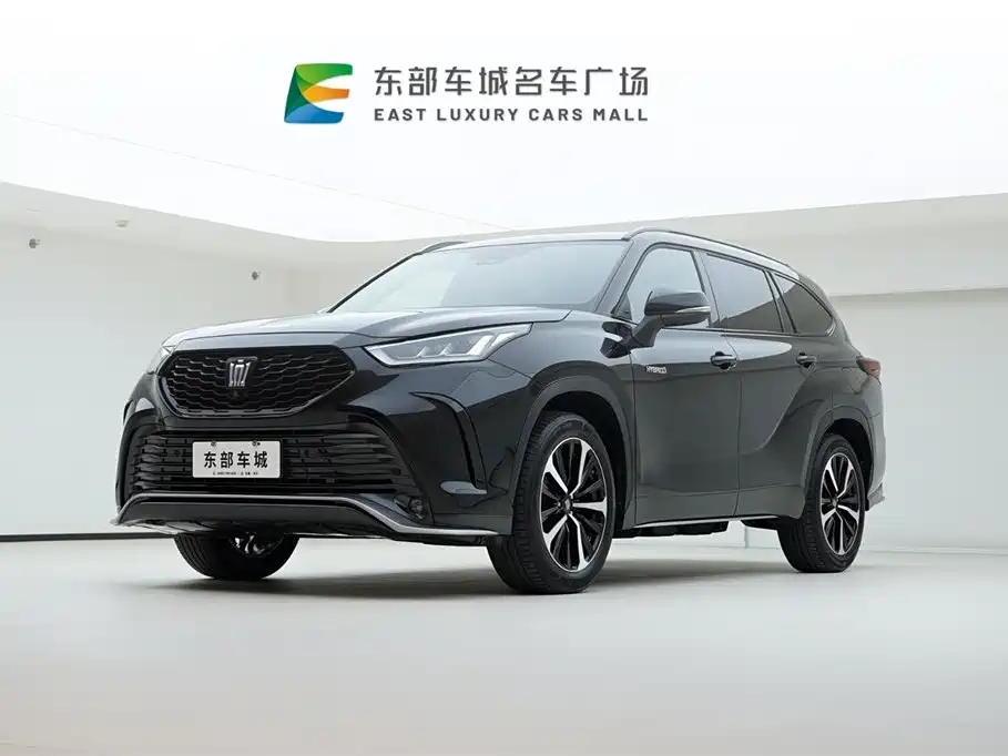 Toyota Crown Kluger 2023