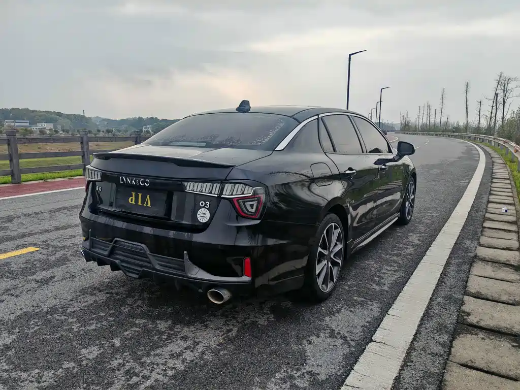 Lynk & Co 03 — миниатюра 16