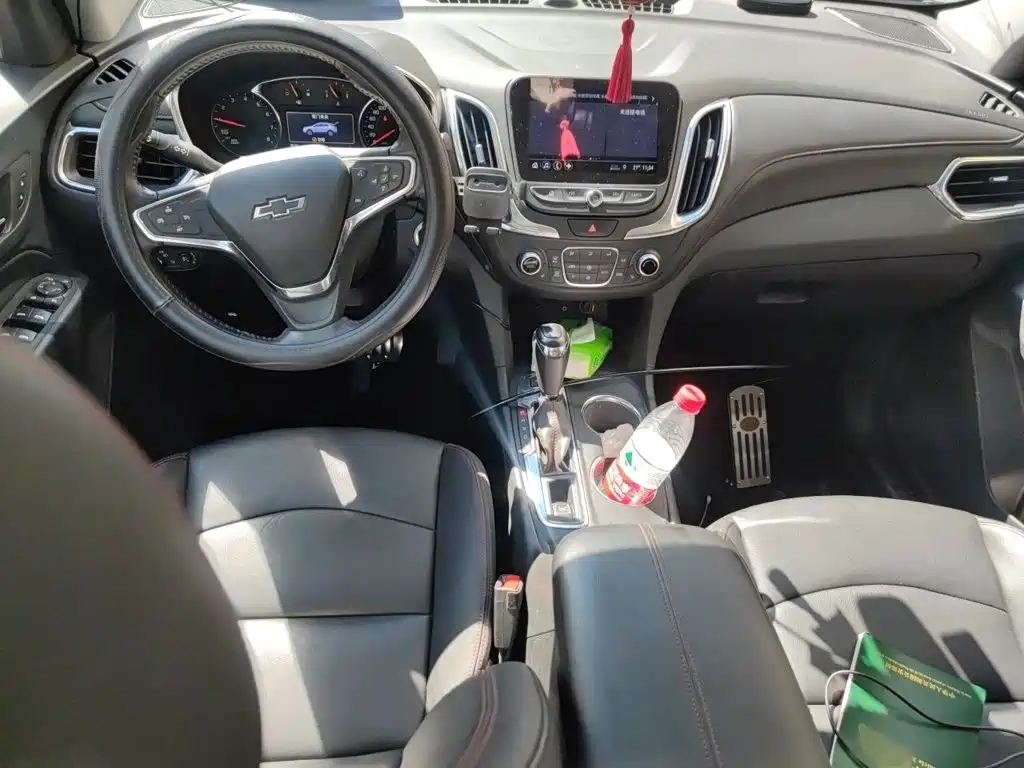 Chevrolet Equinox — миниатюра 5