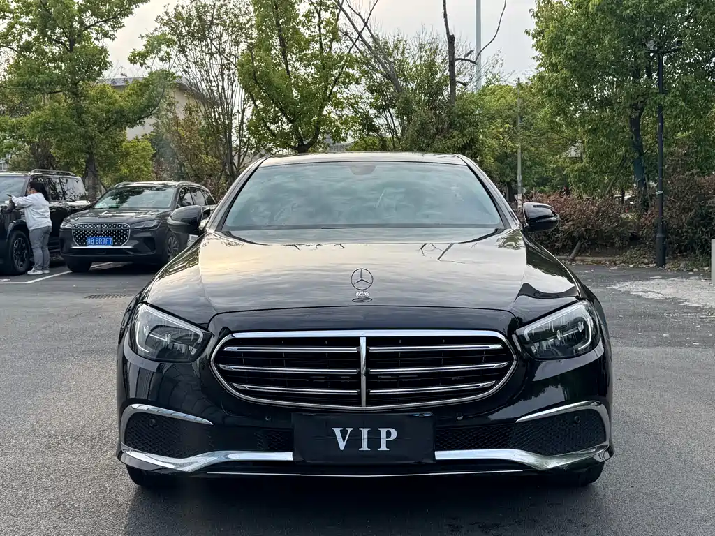Mercedes-Benz E-Class E 2022 E 260 L