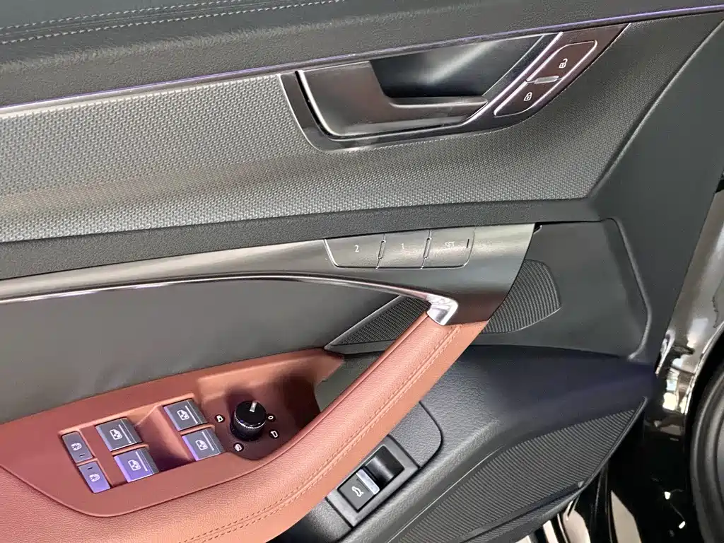 Audi A6 (Import) — миниатюра 17
