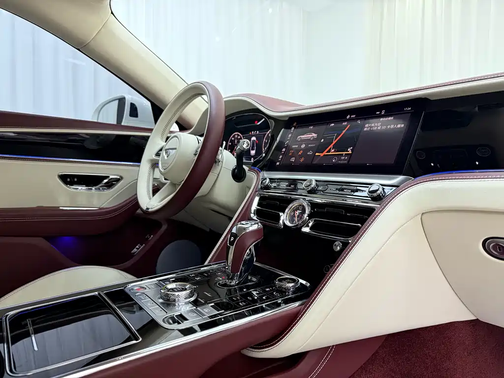 Bentley Flying Spur 2024 V8 Edition 8