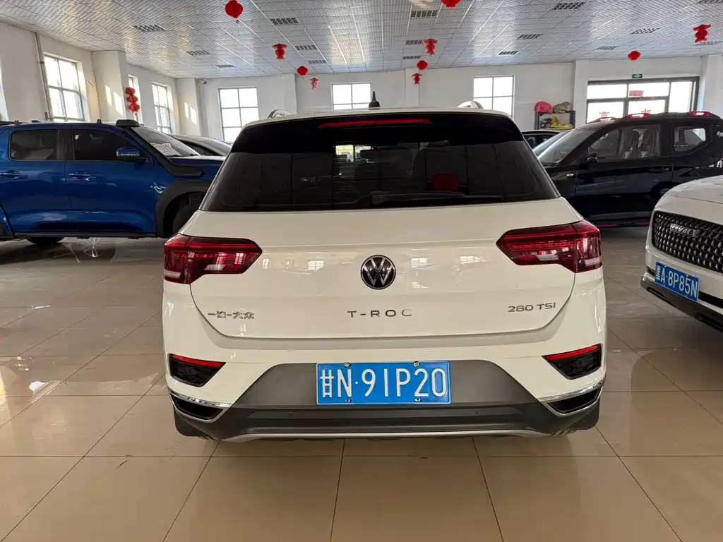 VOLKSWAGEN T ROC EXPLORING SONGS