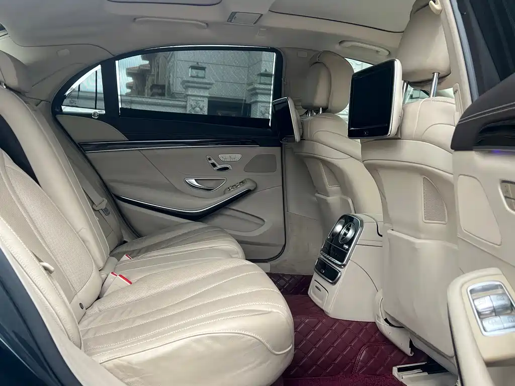 Mercedes-Benz S-Class — миниатюра 14