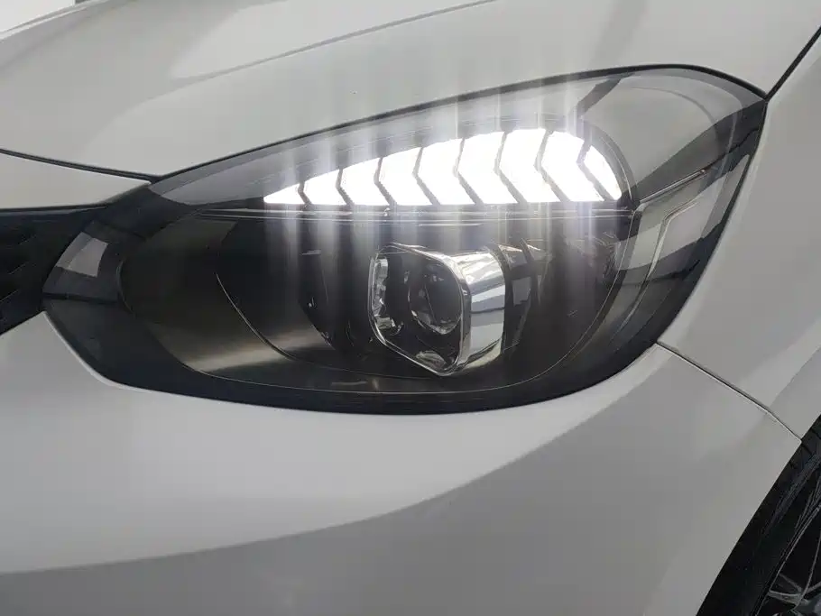 Honda Fit — миниатюра 5