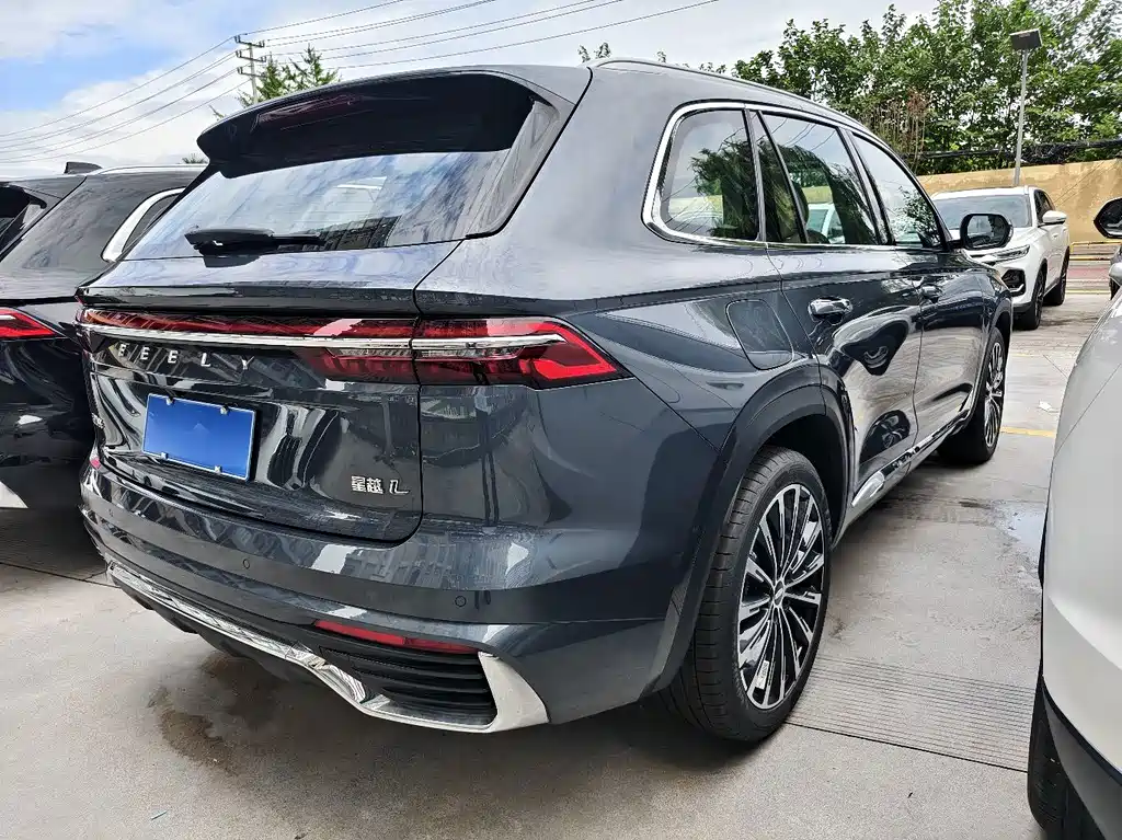 Geely Xingyue L — миниатюра 14