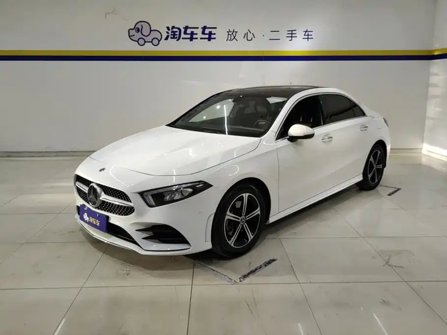 Mercedes-Benz A-Class A 2022 A 200 L Sport Fashion