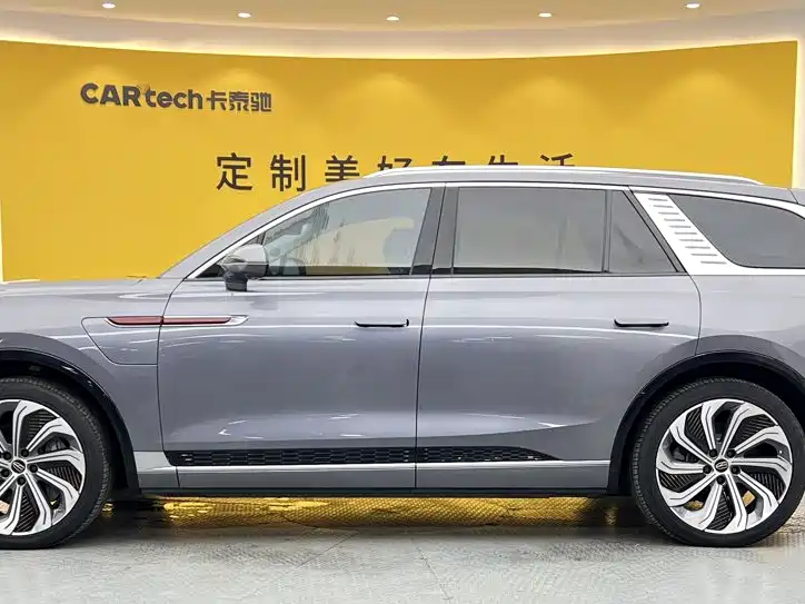 Hongqi Hongqi E-HS9 — миниатюра 6