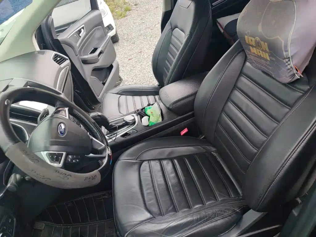 Ford Edge — миниатюра 11