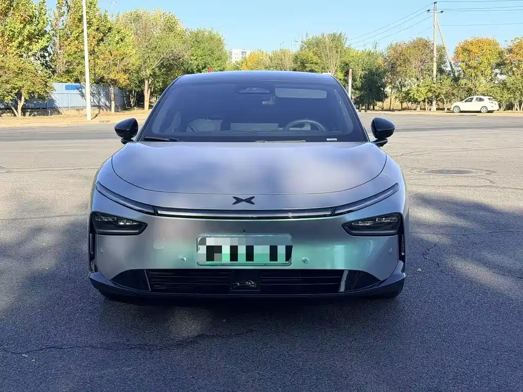 XPeng P7+ — миниатюра 2