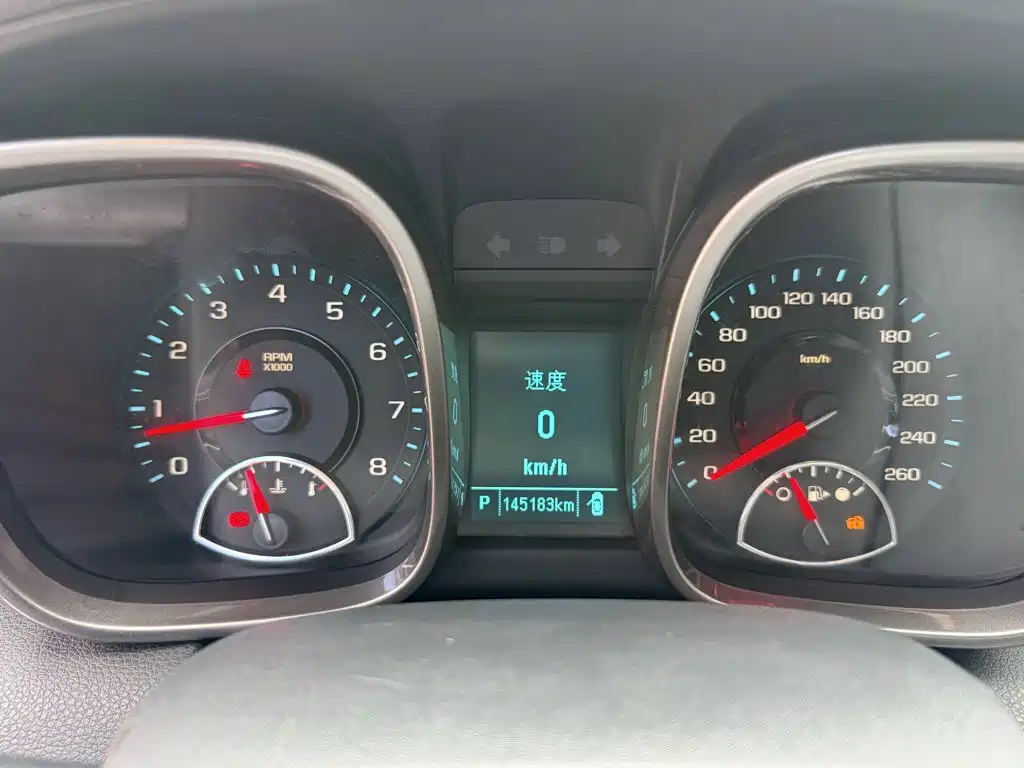 Chevrolet Malibu 2.0L Auto Luxury Edition, фото 8