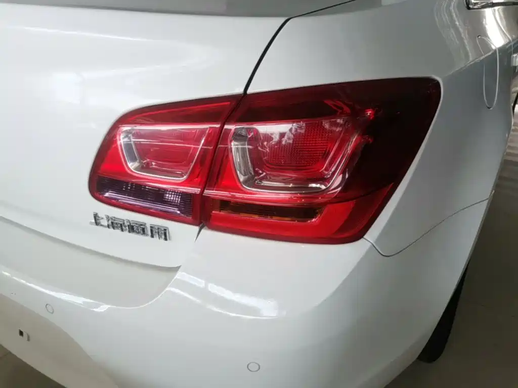 Chevrolet Cruze — миниатюра 8