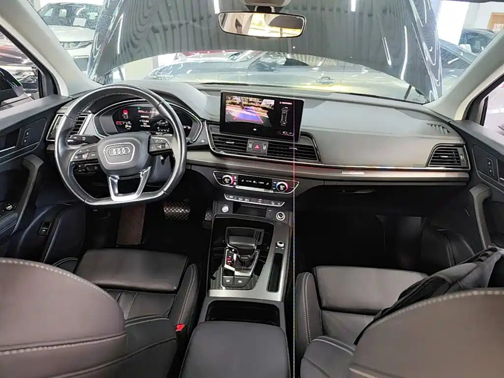 Audi Q5L — миниатюра 10