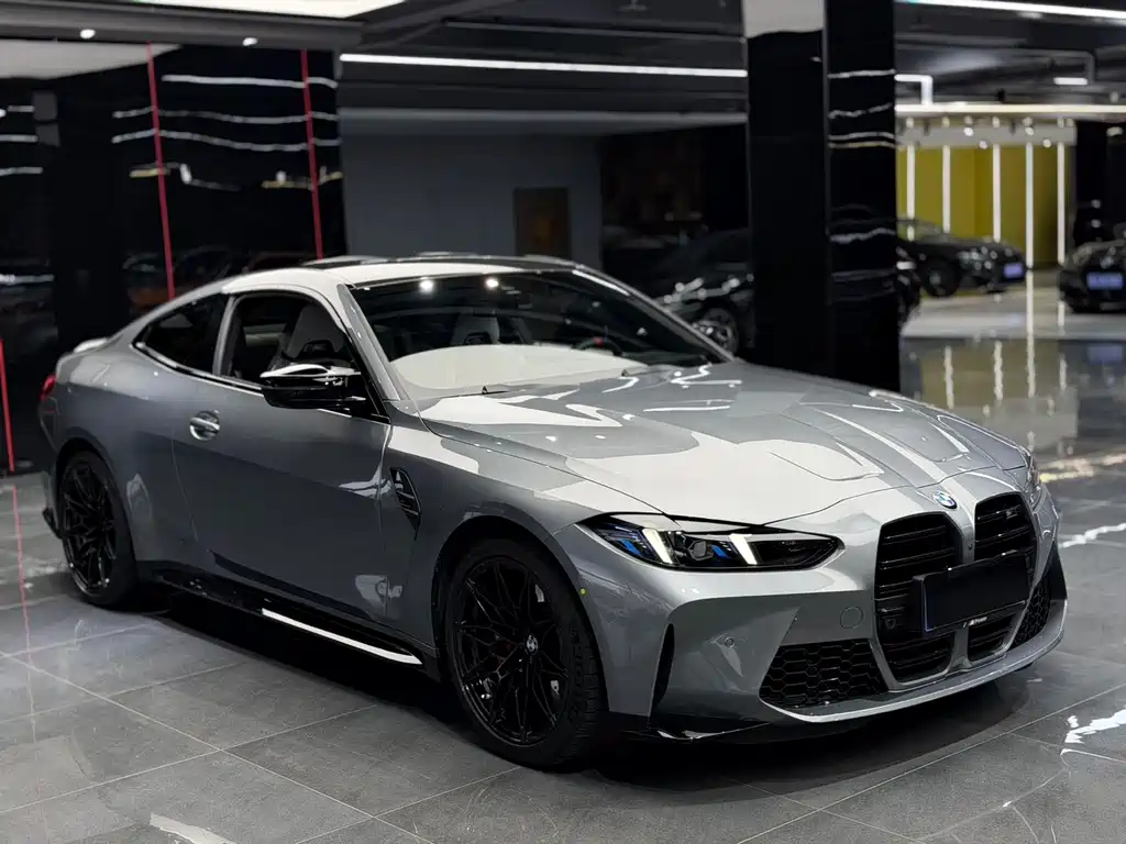 BMW M4 2024 M4 M xDrive