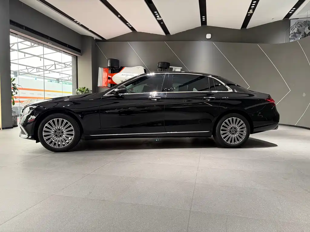 Mercedes-Benz E-Class E 2023 E 300 L Fashion