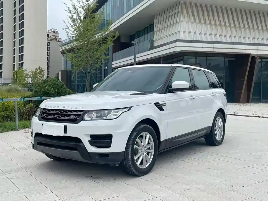 Land Rover Sport