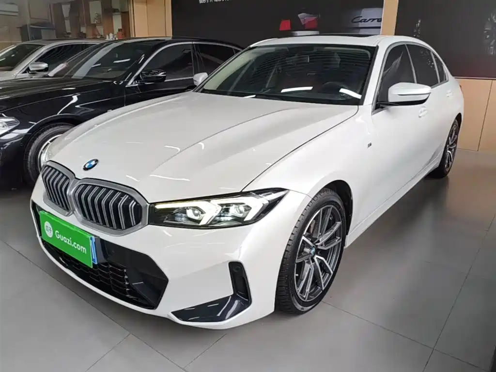 BMW 3 Series 2022