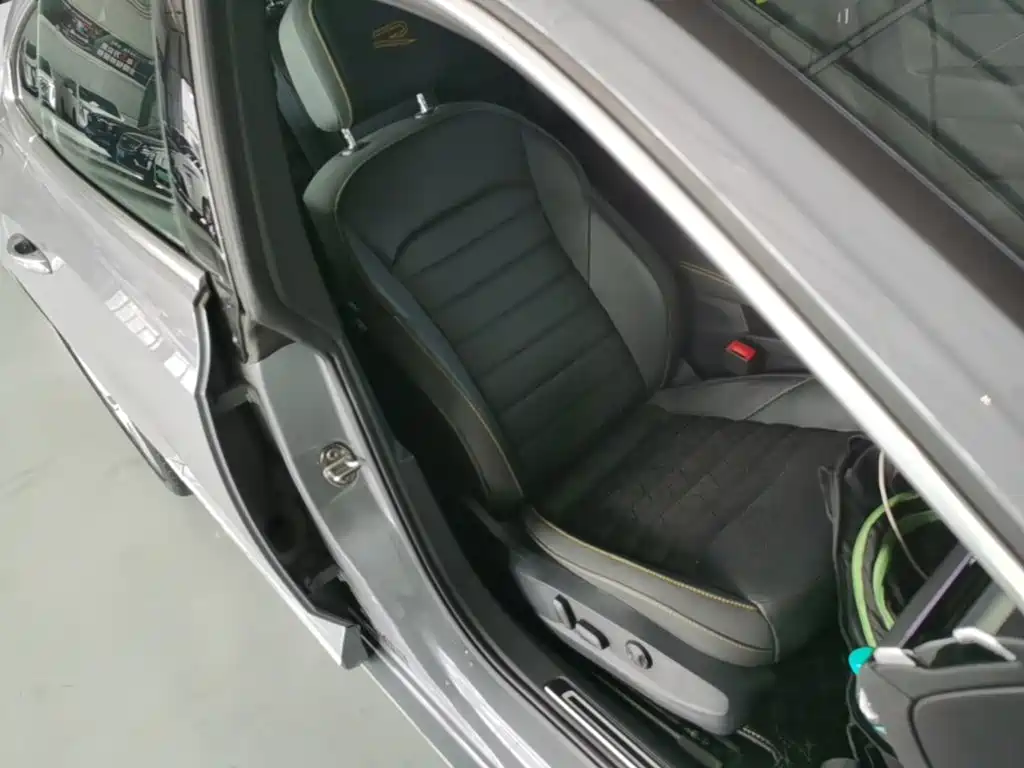 Volkswagen CC — миниатюра 25