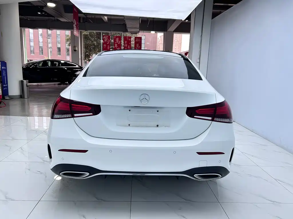 MERCEDES-BENZ A CLASS