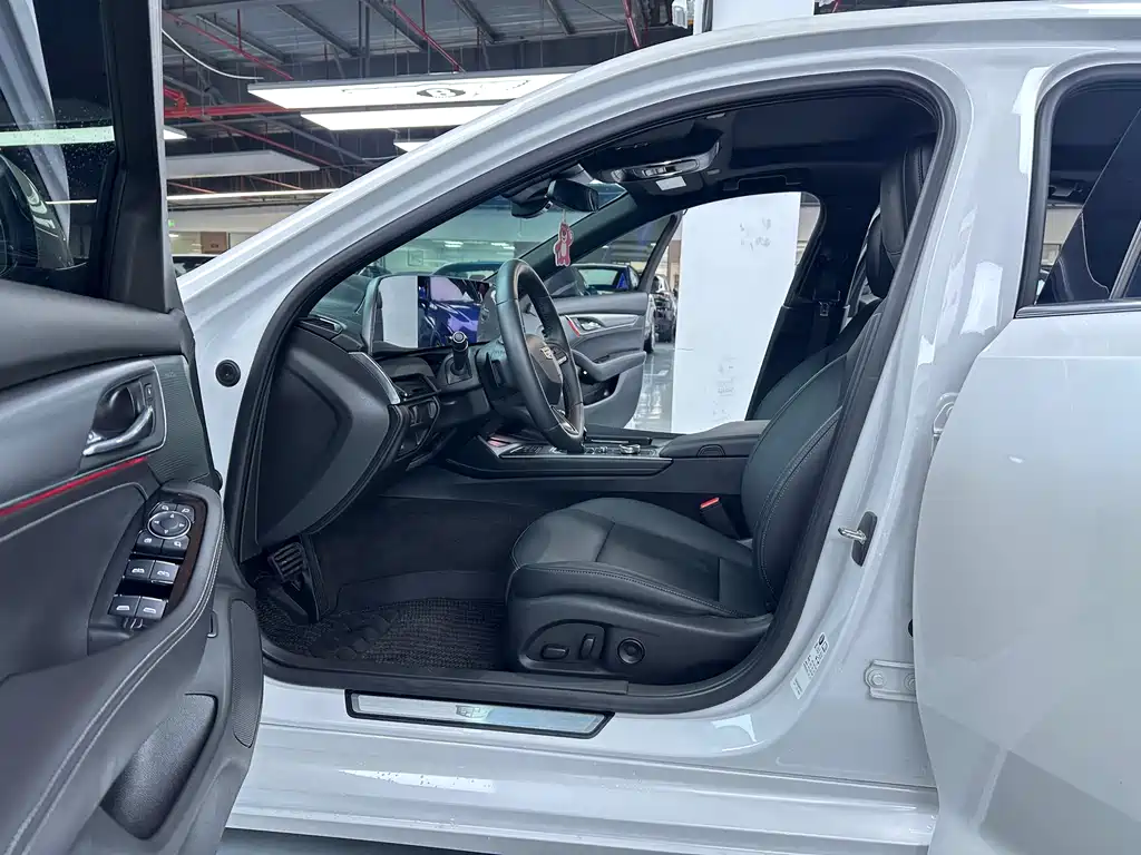 Cadillac CT5 2024 28T Luxury Pro
