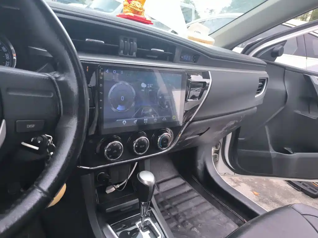 Toyota Corolla — миниатюра 9