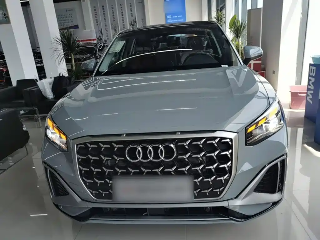 Audi Q2L — миниатюра 3