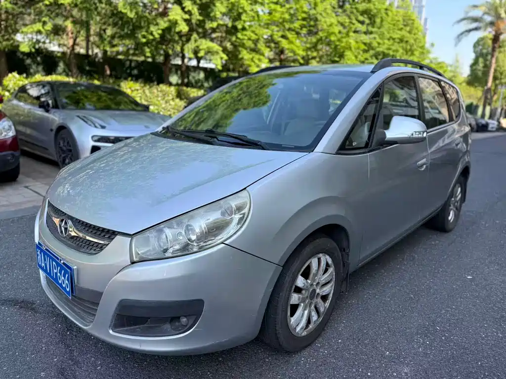 Jac Refine M2 2011