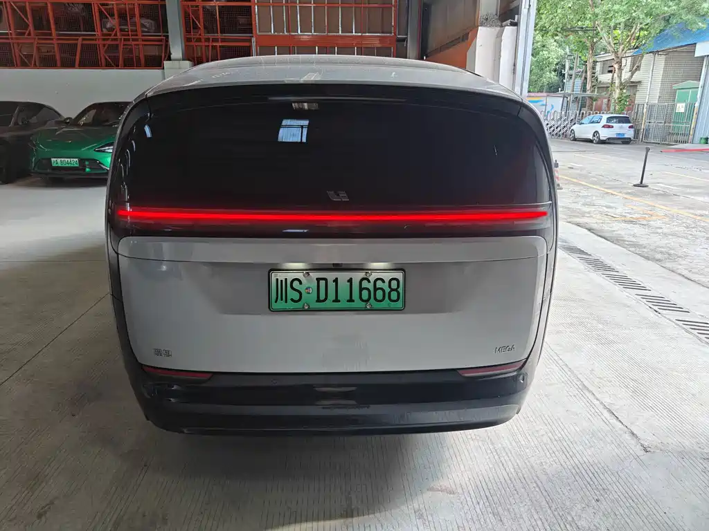 Li Auto Li MEGA — миниатюра 6