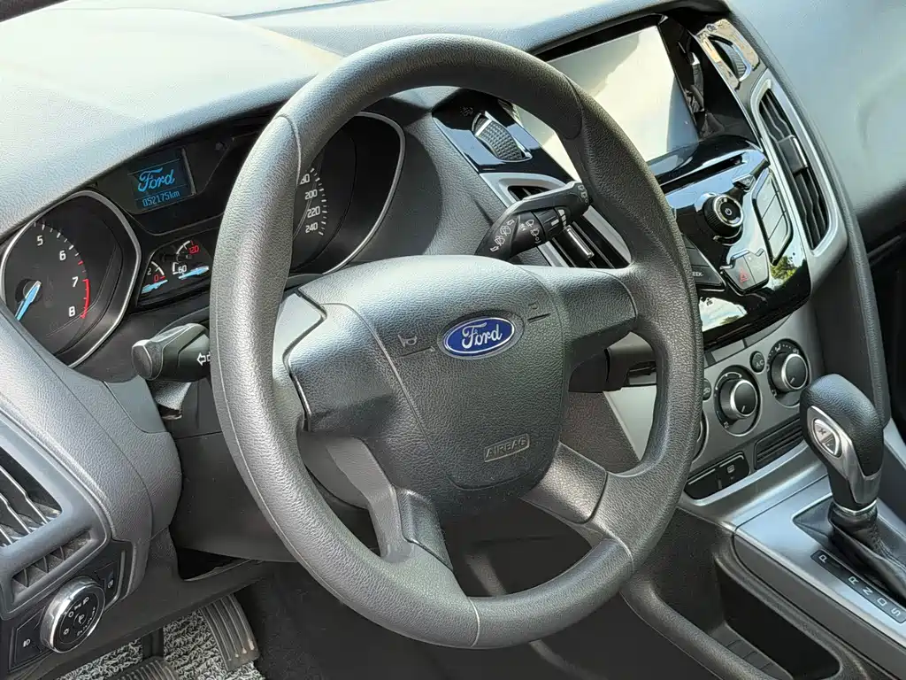 Ford Focus — миниатюра 9