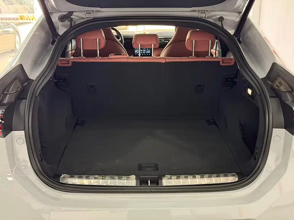 NIO EC6 — миниатюра 19