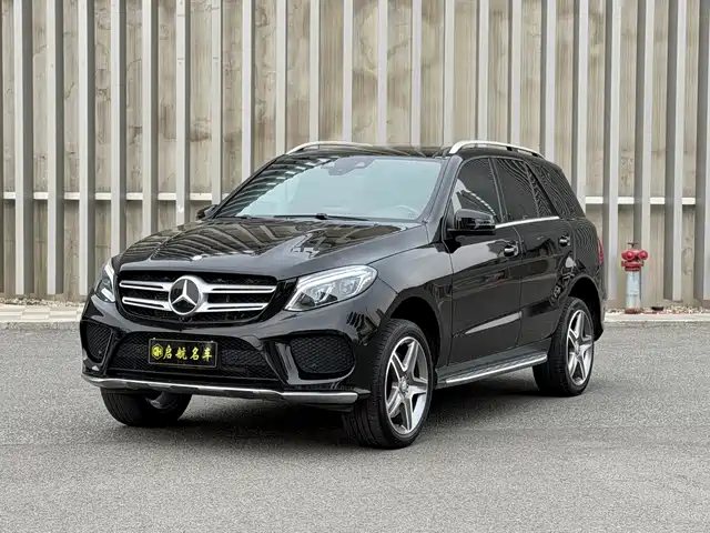 Mercedes-Benz GLE 2017 GLE 500e 4 MATIC — фото 1