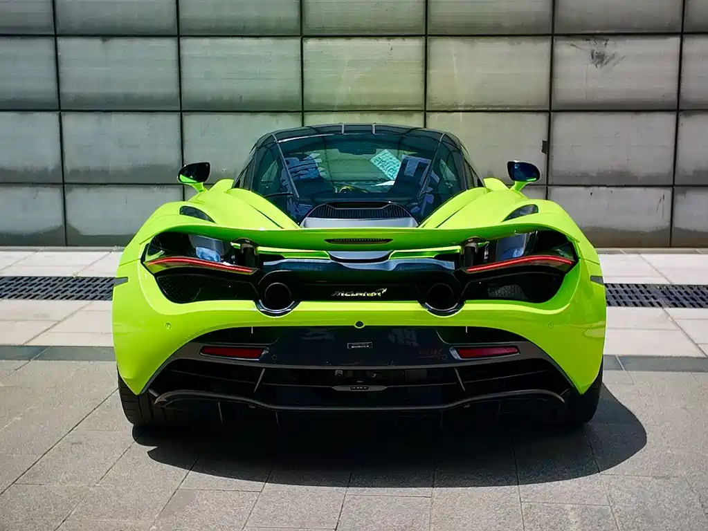 McLaren 720S — миниатюра 13