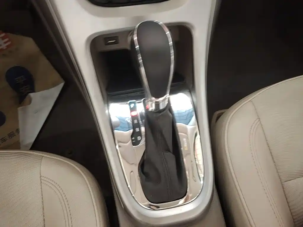 Buick Excelle — миниатюра 14