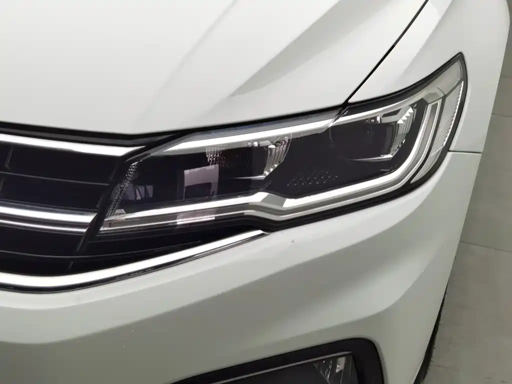 Volkswagen Bora — миниатюра 7
