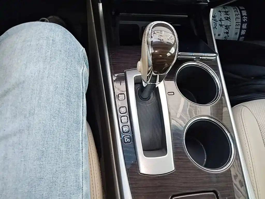 Nissan Teana — миниатюра 14