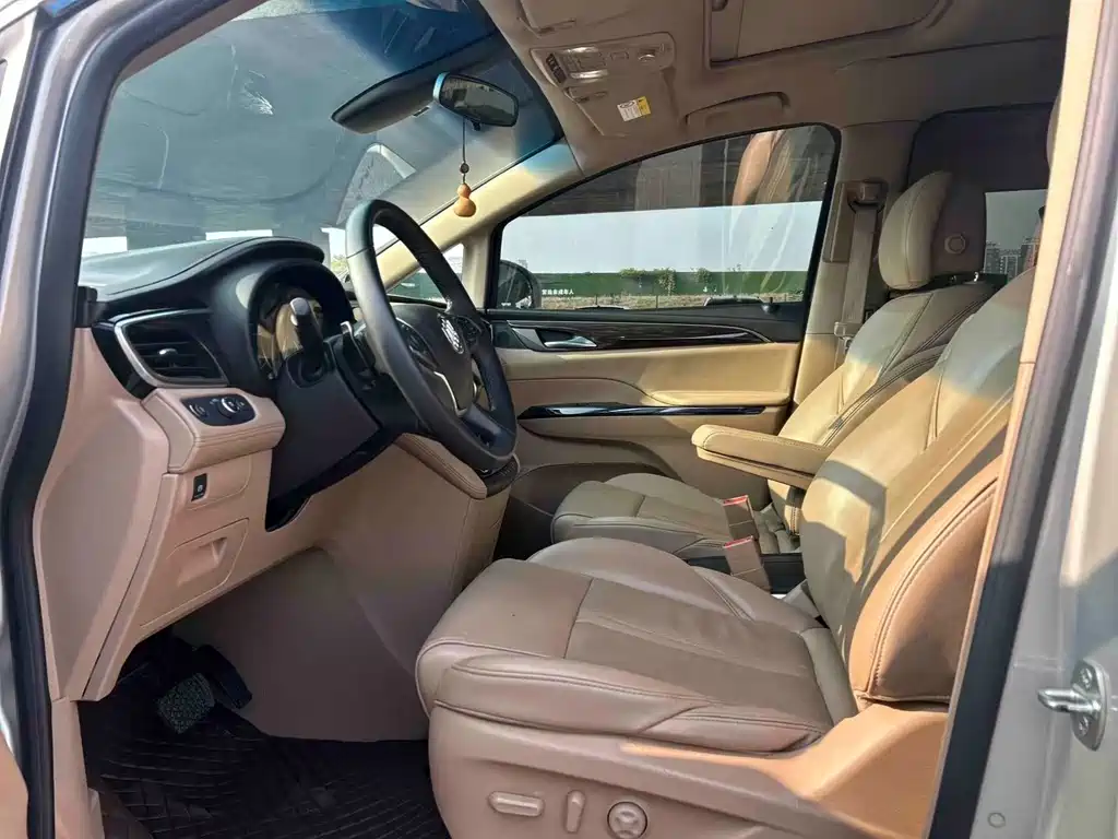 Buick GL8 2018 ES 28T Luxury VI