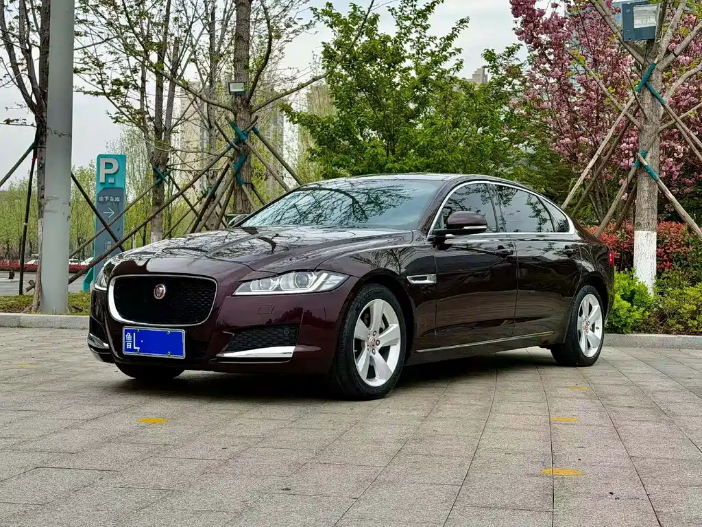 Jaguar XFL 2021