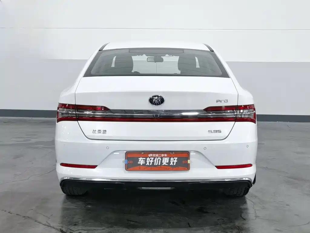 BYD Qin Pro Pro 2019 DM 1.5TI AT VI